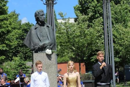 Калининград: «Славим живое русское слово!»