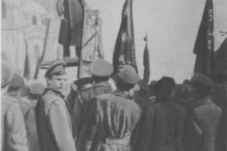 Проект KPRF.RU "Хроника революции". 7 июня 1917 года: Кронштадтский Совет вновь заявил о неподчинении Временному правительству, состоялось первое заседание особого совещания по созыву Учредительного Собрания