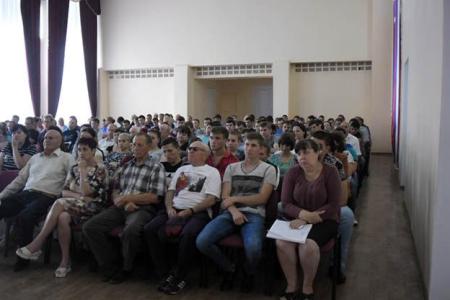 Депутат-коммунист Н.В. Коломейцев провел встречи в Сальском и Пролетарском районах Ростовской области