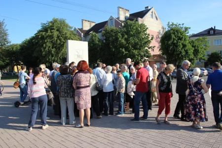 Первый секретарь Калининградского обкома КПРФ Игорь Ревин встретился с жителями города Светлый