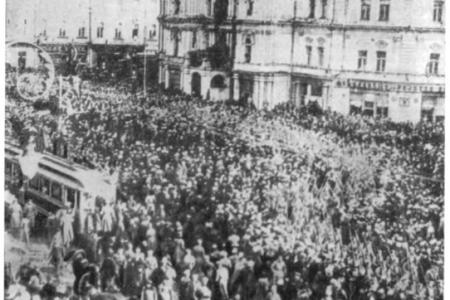 Проект KPRF.RU "Хроника революции". 15 июня 1917 года: Временное правительство обнародовало "Дело Гримма", Петроградский Совет избрал делегатов на Всероссийский съезд Советов