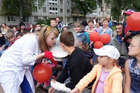 Активисты Кировского Комсомола посетили Мурыгинский детский дом-интернат