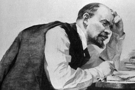 Проект KPRF.RU "Хроника революции". 24 июня 1917 года: Всероссийский съезд Советов продолжил обсуждение вопроса о войне, состоялся митинг женщин-работниц против войны и дороговизны