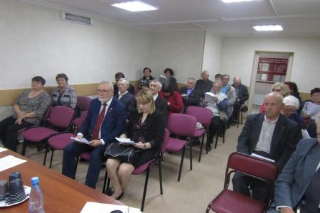 Курганские коммунисты обсуждают задачи, поставленные Съездом партии