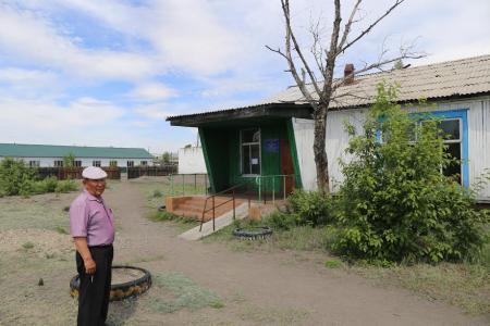 Тувинские коммунисты за возобновление работы детского сада