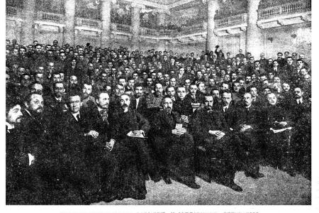 Проект KPRF.RU "Хроника революции". 8 июня 1917 года: Нарастает кризис в связи с решением Кронштадтского совета не подчиняться Временному правительству, Ленин дал показания по «делу провокатора Малиновского»