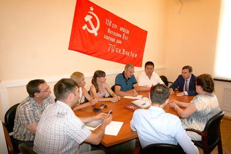 Юрий Афонин встретился с обманутыми дольщиками