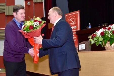 Г.А.Зюганов поздравил с пятидесятилетием известного адвоката К.Г.Сердюкова