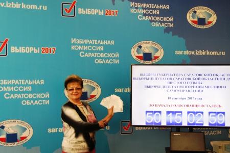 Все кандидаты областного списка КПРФ на выборах в депутаты Саратовской областной думы шестого созыва зарегистрированы. Ольга Алимова представила в облизбирком листы поддержки  для прохождения «муниципального фильтра» 
