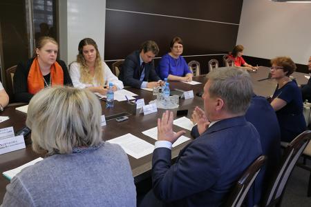 Анатолий Локоть обсудил здоровье новосибирцев с представителем Всемирной организации здравоохранения