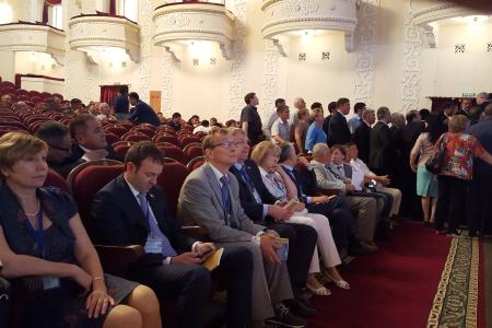 В.Г. Поздняков в составе миссии международных наблюдателей от СНГ участвовал в мониторинге выборов в Республике Казахстан