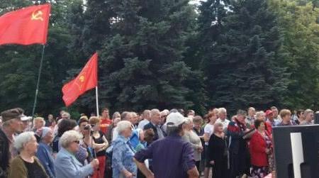 Самара. Губернатора Меркушкина в отставку!
