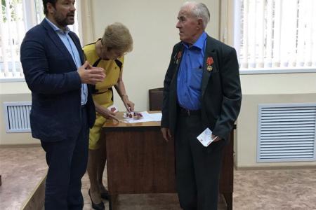 Республика Башкортостан. Депутат-коммунист А.А. Ющенко посетил г. Мелеуз и Стерлибашевский район