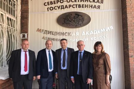«Вуз – Донецкий, дипломы – российские». Благодаря КПРФ, студенты-медики из ДНР первыми получили российские дипломы 