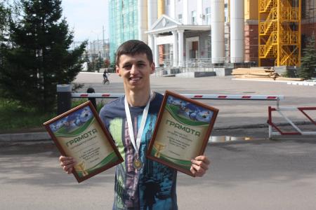 Красноярские комсомольцы отличились в футбольных баталиях
