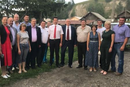 Депутат-коммунист Госдумы Алексей Пономарёв побывал с рабочим визитом в Усольском районе Иркутской области