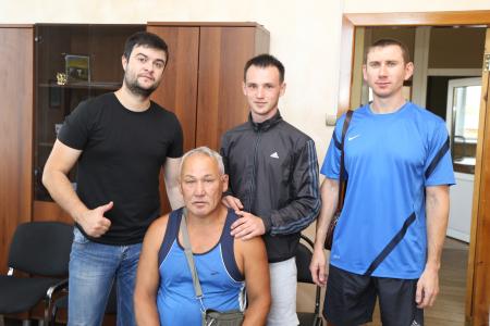 В Тувинском рескоме КПРФ прошла встреча со спортсменами