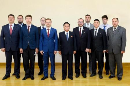 В.П. Исаков встретился с зампредом Центрального Комитета Трудовой партии Кореи Чве Рён Хэ 