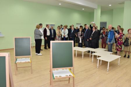 «Здесь есть все, что нужно для сердца, ума и души человека». Фракция КПРФ в Госдуме провела выездное мероприятие в подмосковном совхозе имени Ленина