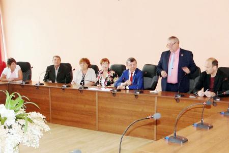 Д.Г. Новиков провел встречи с трудовыми коллективами Райчихинска и Завитинска