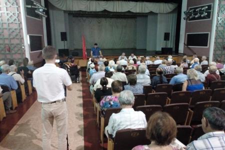Краснодарский край. В Тихорецке Николай Осадчий провел встречу с избирателями
