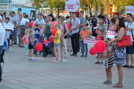 Оренбургские коммунисты во главе народного протеста