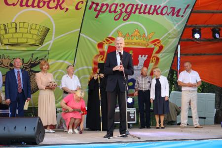 Первый секретарь Калининградского обкома КПРФ Игорь Ревин побывал на Дне города  в Славске
