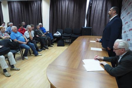 «Одна Родина, одна присяга и одна партия».  Александр Ивачев и Алексей Парфенов провели рабочую встречу с партийным активом КПРФ города Екатеринбурга