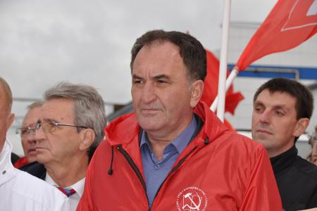 65-й пошел! Коммунисты отправили гуманитарный конвой на Донбасс