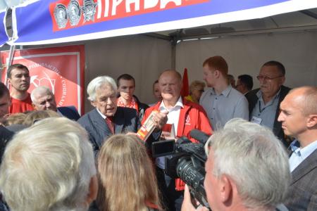 Г.А.Зюганов посетил Московский фестиваль Прессы
