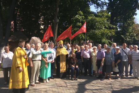 В Воронеже отметили 76-летие формирования Добровольческого Коммунистического стрелкового полка