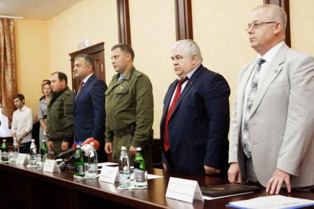 К.К. Тайсаев принял участие в торжественной церемонии вручения российских дипломов медикам ДНР