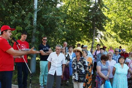 Все – на защиту льгот! В Саратове прошел митинг КПРФ с участием Ольги Алимовой