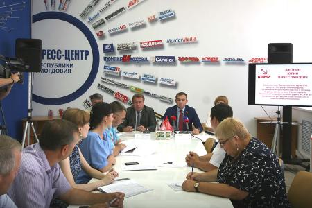 Юрий Афонин в Мордовии: «России необходима программа выравнивания уровня жизни регионов»