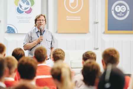 За коммунизм и дело мира! Ленинский комсомол принял участие в работе форума «Территория смыслов» во Владимирской области