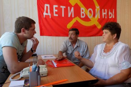 Воронежская область. Помощники депутата Госдумы Сергея Гаврилова провели выездной прием граждан в Нижнедевицком районе
