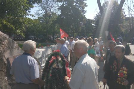 В Воронеже отметили 76-летие формирования Добровольческого Коммунистического стрелкового полка
