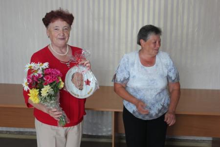 Депутат-коммунист Тюменской областной Думы Тамара Казанцева встретилась с жителями Вагайского района