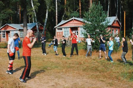В Подмосковье состоялся летний лагерь Московского городского отделения ЛКСМ РФ «Знамя Юности 2017»