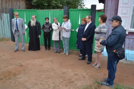 Депутат Владимир Поздняков открыл «верстовой столб» в с. Тарбагатай Тарбагатайского района Республики Бурятия