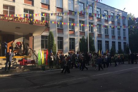 Москва. Урок от депутата: Валерий Рашкин рассказал кадетам о молодёжной политике КПРФ
