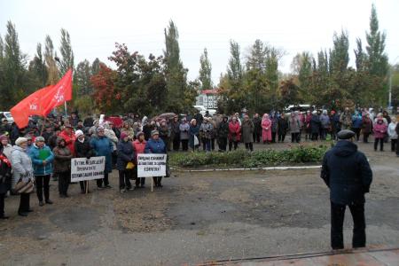 Алтайский край. Жители Ключевского района на митинге потребовали восстановления полноценного медицинского обслуживания