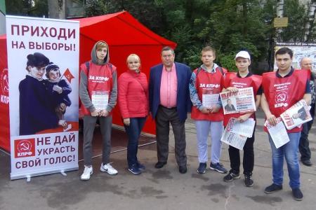 «Красные в городе»: в городских поселениях Монино и Загорянский Щелковского района коммунисты  подпирают «воров и жуликов»