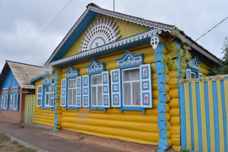 Депутат Владимир Поздняков открыл «верстовой столб» в с. Тарбагатай Тарбагатайского района Республики Бурятия