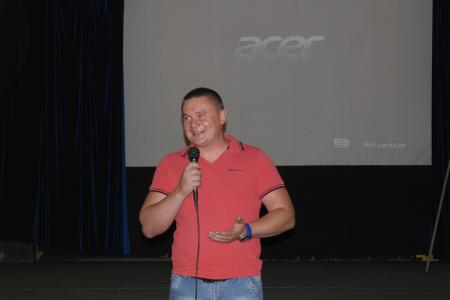 Волгоградская область. Город Волжский. Коммунисты совместно с организацией «Дети войны» организовали концерт для ветеранов