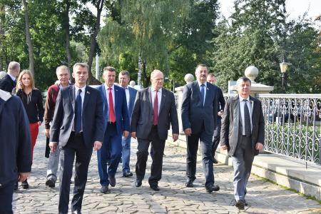 Вместе – навстречу 100-летию Октября!
