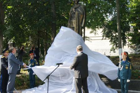 Кировская область. Сергей Мамаев и Леонид Калашников приняли участие в открытии памятника Феликсу Дзержинскому
