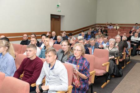 Начал свою работу XIII Пленум Новосибирского областного комитета КПРФ
