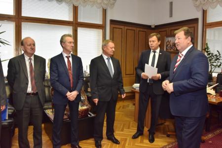 Продолжать дело Юрия Маслюкова