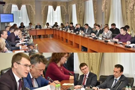 Казань. Комитеты Госсовета Татарстана не поддержали законопроект депутата-коммуниста об отмене «абонентской платы» в детских садах